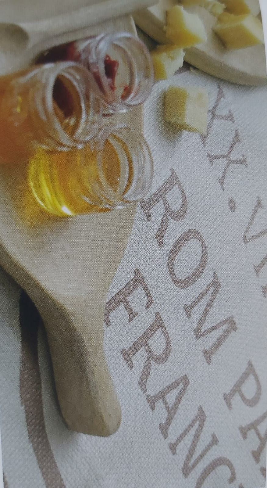 Tovaglia in carta politenata Goffrata 100x100 cm Fantasia TIMBRO (150PZ) - Italia Soft